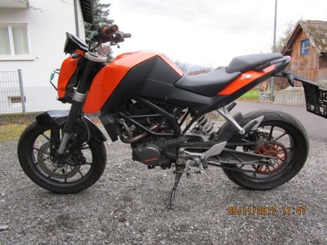 KTM Details 001.JPG