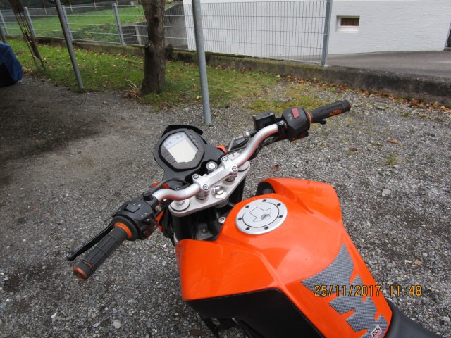 KTM Details 007.JPG