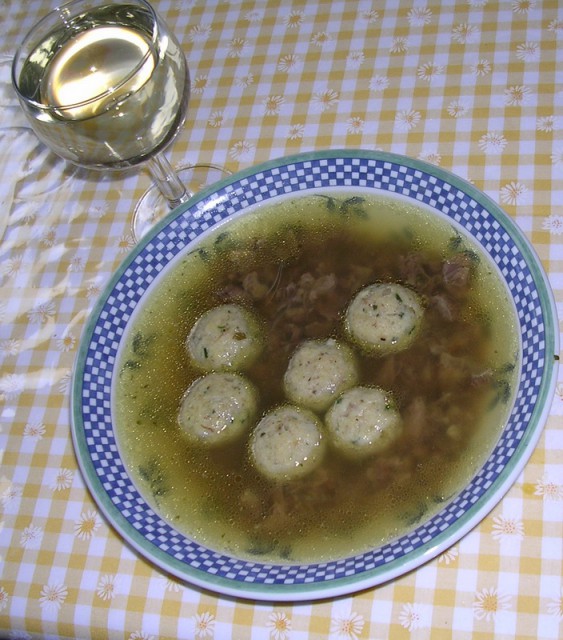 Markklösschensuppe.JPG