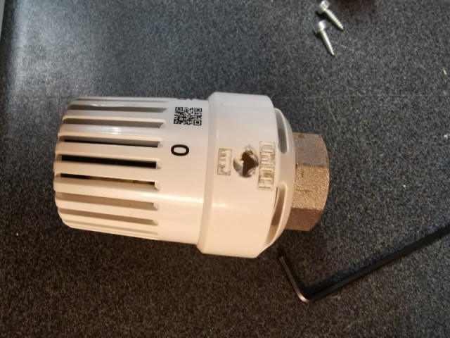 Thermostat.jpg (130.98 KiB) 3410-mal betrachtet Thermostat.jpg