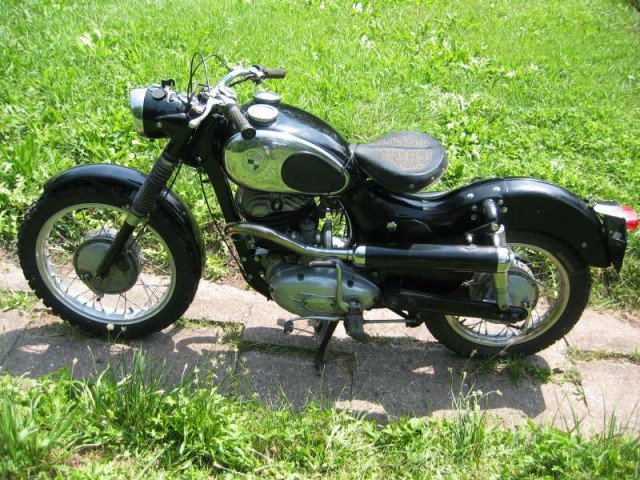 Paps SGS 250-1 27.7.14.jpg