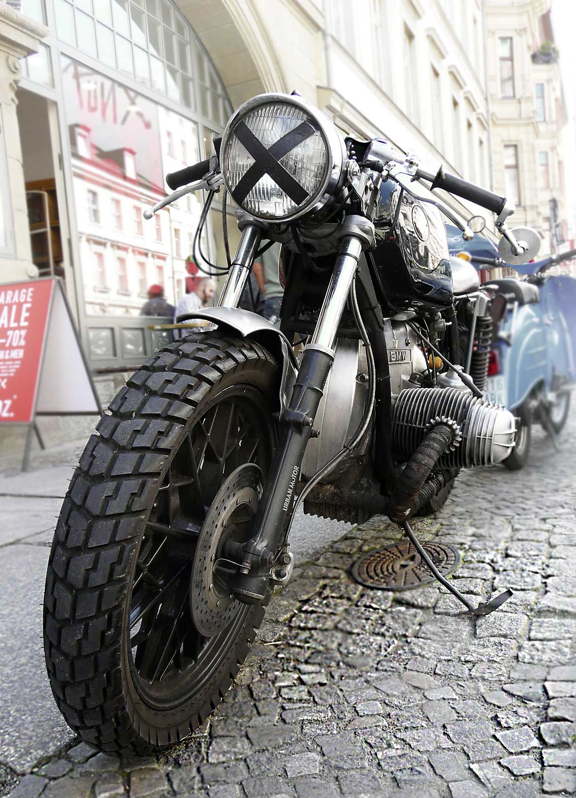 BMW_UrbanMotors_Berlin2012_Det07_beam.jpg