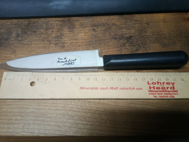 messer 12.jpg (61.27 KiB) 2580-mal betrachtet messer 12.jpg