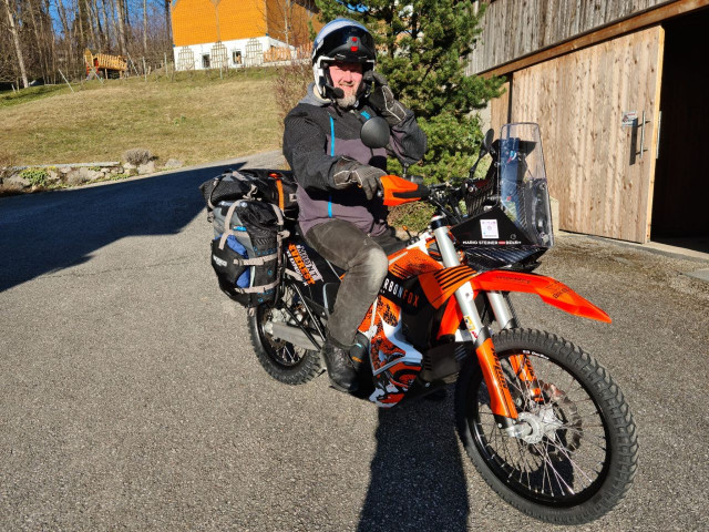 Bike2.jpg (358.62 KiB) 3560-mal betrachtet Bike2.jpg