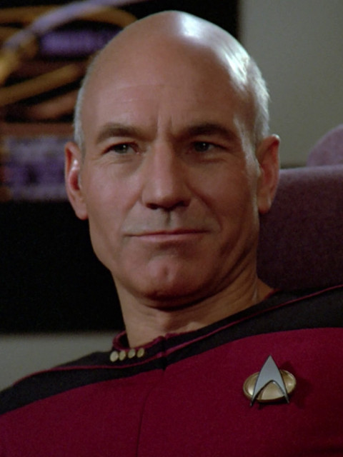 Jean-Luc_Picard_2365.jpg