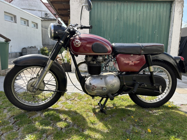 Matchless G53.jpg