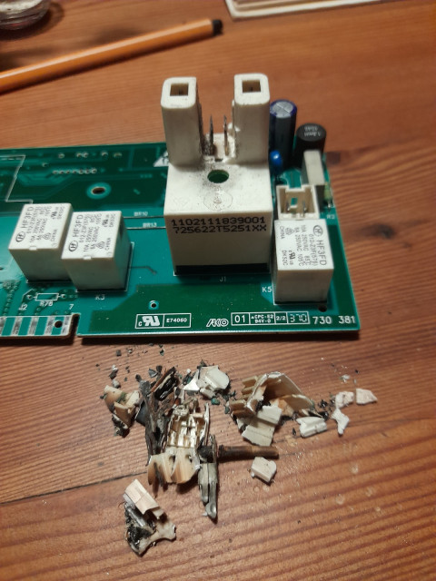 20250102_192837.jpg (553.92 KiB) 974-mal betrachtet 20250102_192837.jpg