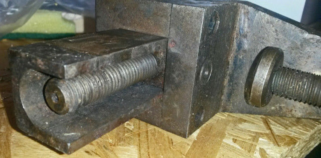 6Spindeln.jpg