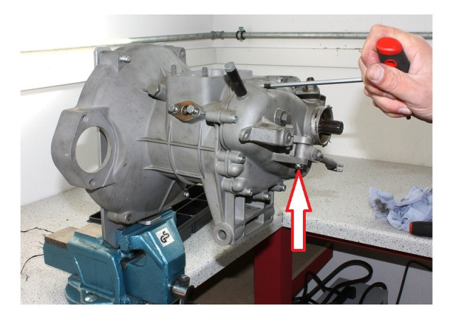 getriebe guzzi.jpg (139.41 KiB) 2938-mal betrachtet getriebe guzzi.jpg