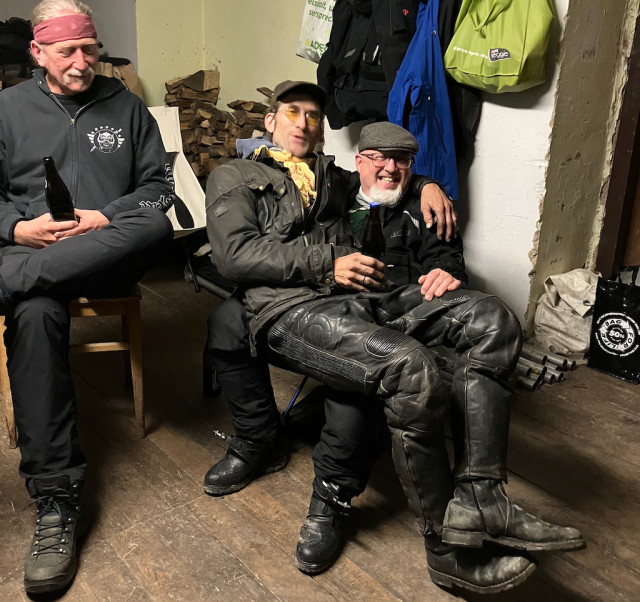 Stuhlkreis2_Thoeny (1).jpeg