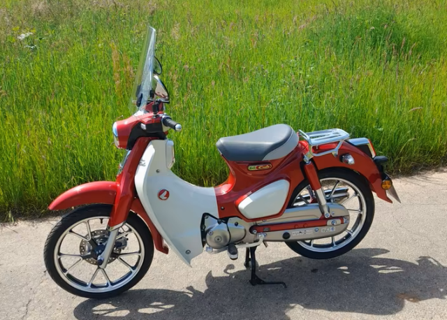 Super Cub 125 2020.png