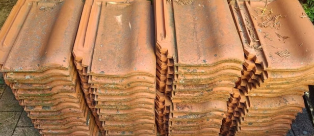 Ziegel.jpg (141.51 KiB) 1033-mal betrachtet Ziegel.jpg