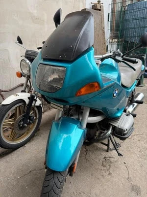 r1100.jpg
