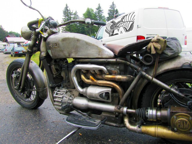 custom_volkswagen_turbo-diesel_motorcycle_bigzark.jpg