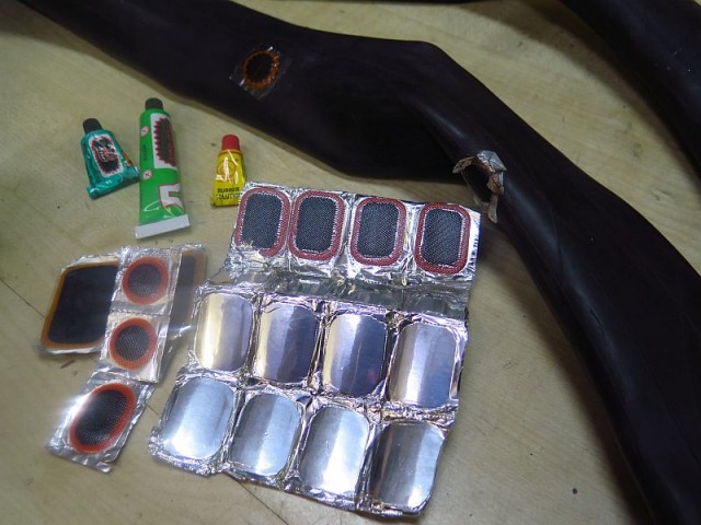 Flicken1.jpg (100.81 KiB) 4977-mal betrachtet Flicken1.jpg