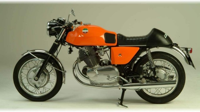 Laverda 750S 70.jpg